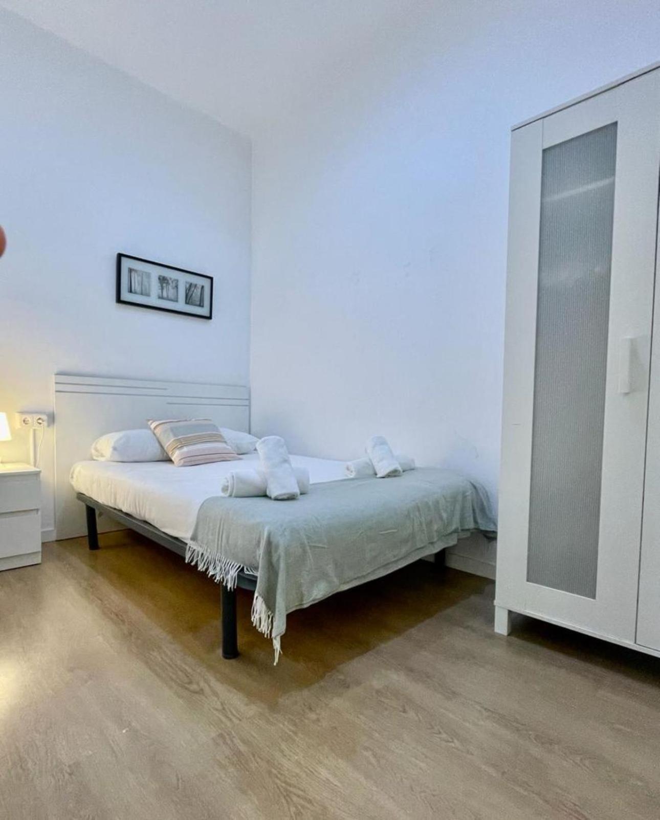 Suites4Days Sagrada Familia Apartment Барселона Экстерьер фото