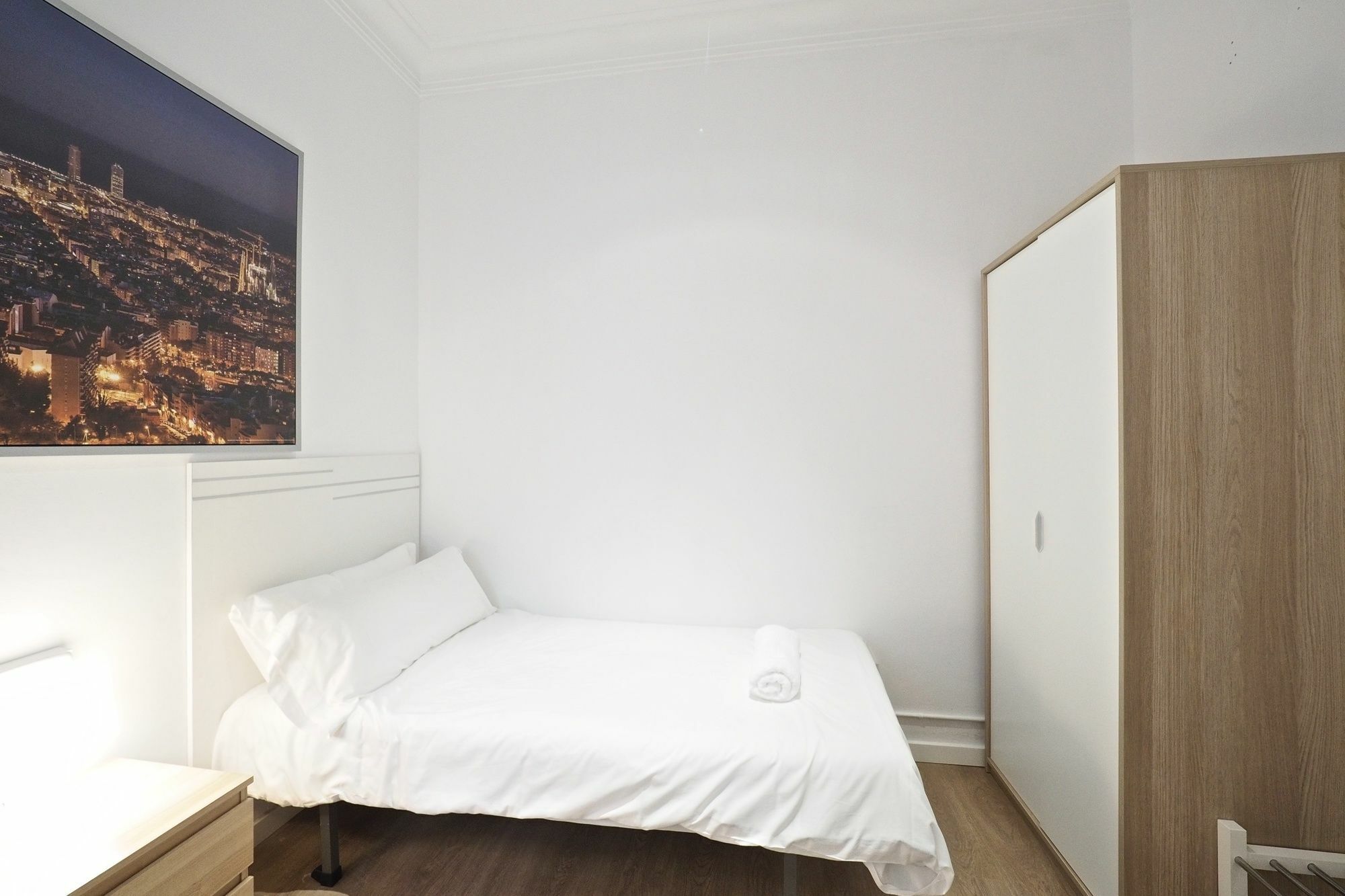Suites4Days Sagrada Familia Apartment Барселона Экстерьер фото
