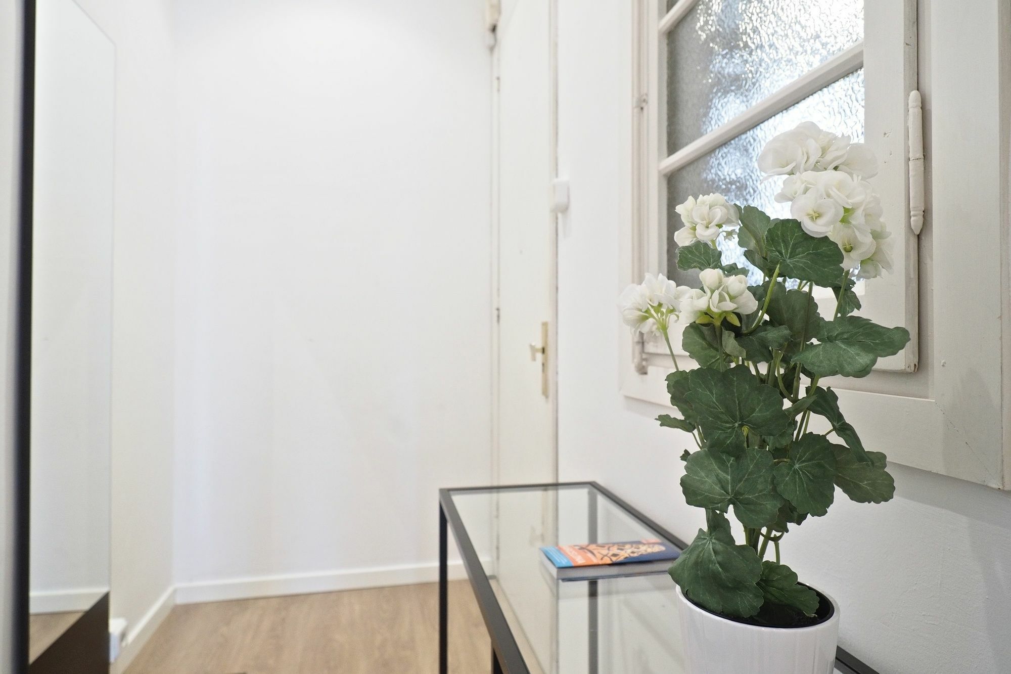 Suites4Days Sagrada Familia Apartment Барселона Экстерьер фото