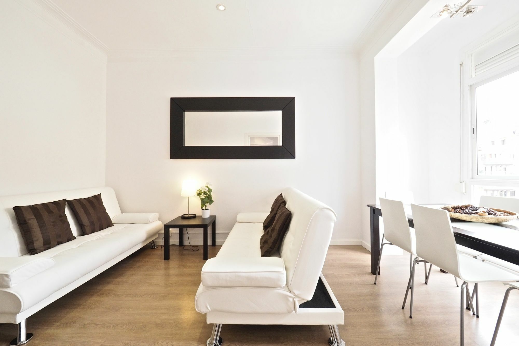 Suites4Days Sagrada Familia Apartment Барселона Экстерьер фото