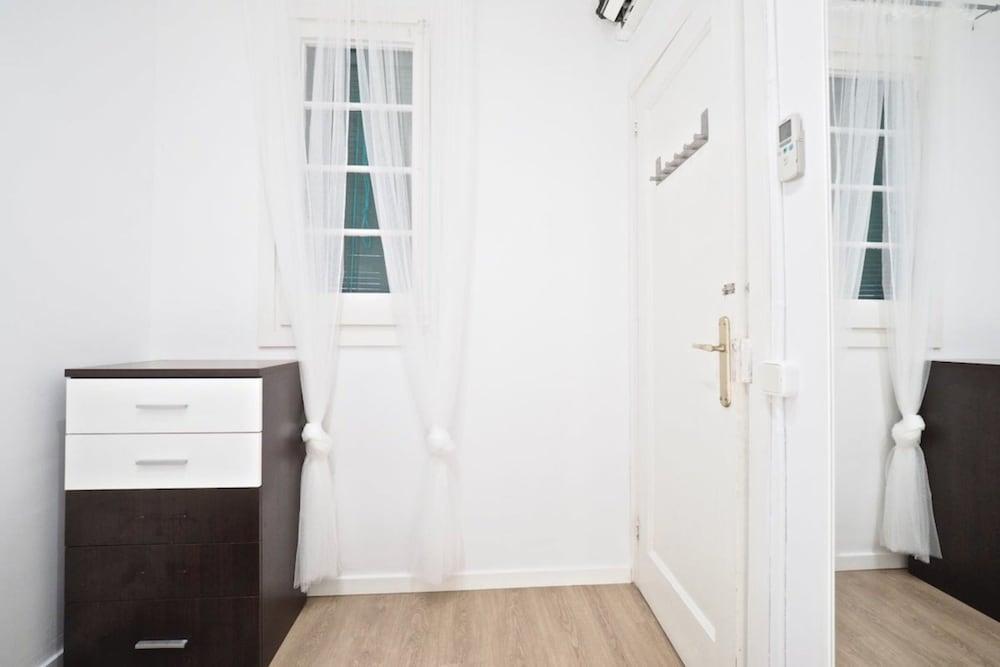 Suites4Days Sagrada Familia Apartment Барселона Экстерьер фото